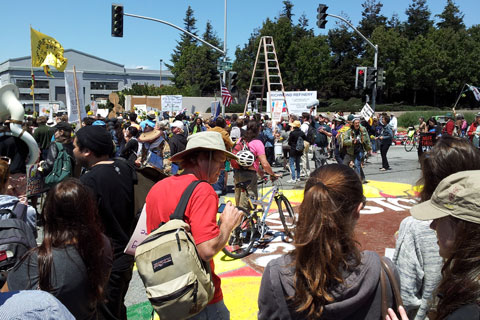 Richmond-Rally-Chevron-Summer-Heat-08-03-13 (we dance and chant while the brave got arrested)